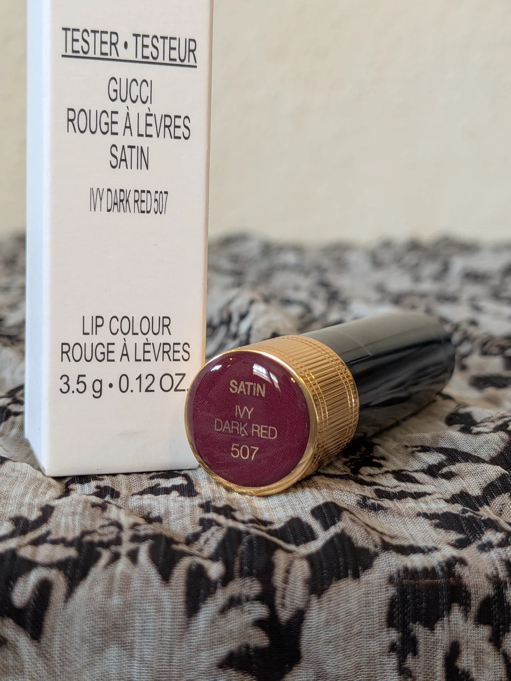 Gucci Satin Rouge à Lèvres Lipstick - Ivy Dark Red 507